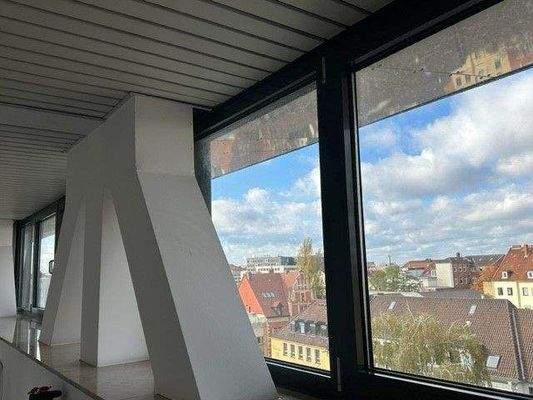 Zugang Bürofläche 5. OG