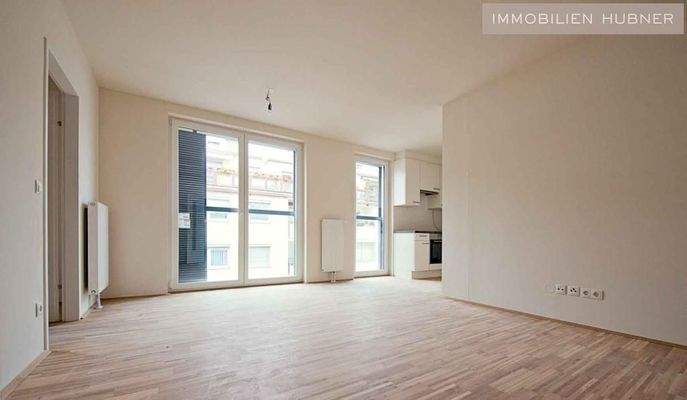 Wohnzimmer, Blick zur Küche