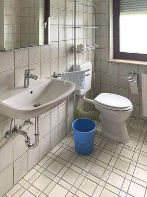 Bad und Toilette Erdgeschoss