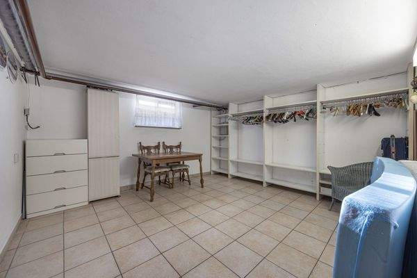 Stauflächen und Hobbyraum