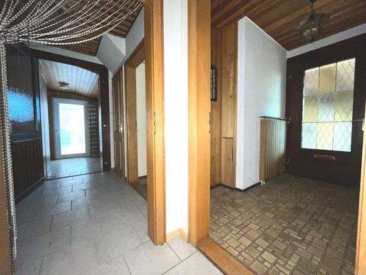 Robuste Fliesenfußböden im Flur