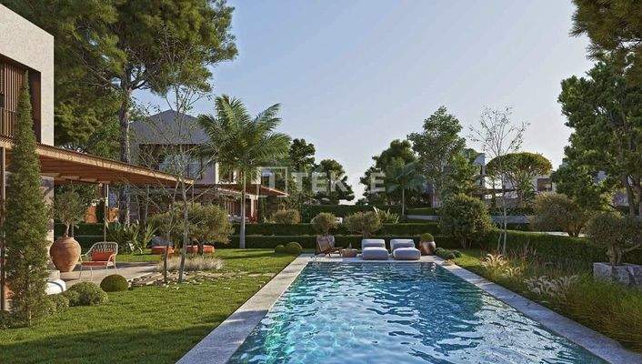 Elegant Villas in a Complex Near Beaches in İzmir Çeşme