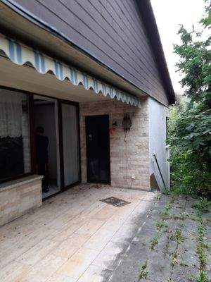 Hinteransicht / Terrasse