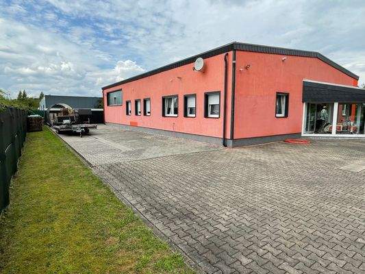 weitere Stellfächen