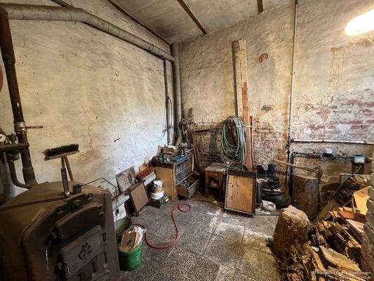 Heizraum im Hof