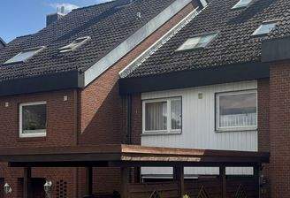 Hausansicht von der Straße