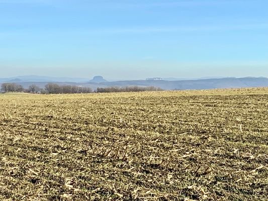 Blick bis in die Sächsische Schweiz