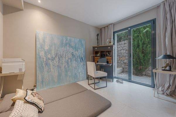 1st bedroom 1 Villa Cala Vinyes