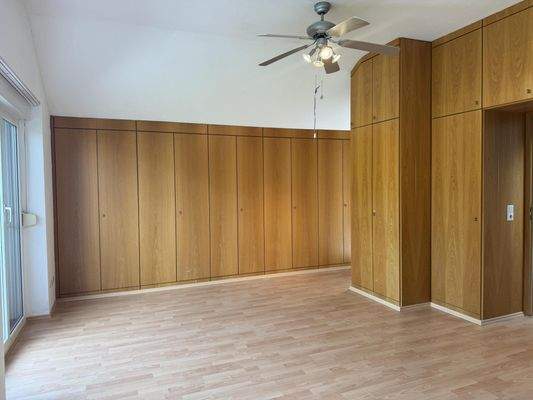 Zimmer 1 Dachgeschoss