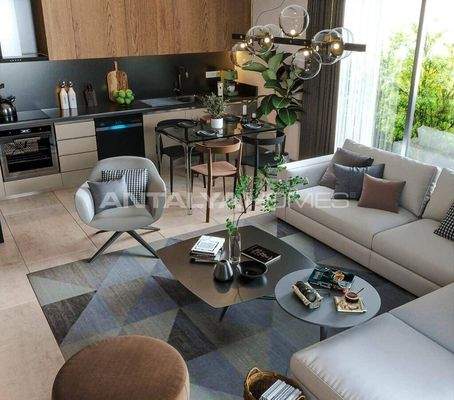 1 and 3-Bedroom Flats in a Complex with Pool in Altıntaş