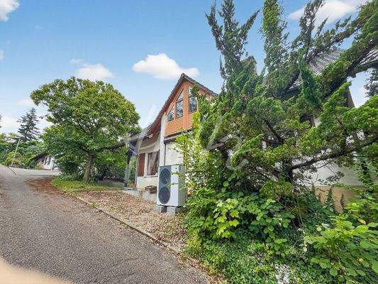 Straßenseite - Bild 1