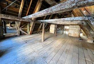 Dachboden Haus 56 Übergang 58