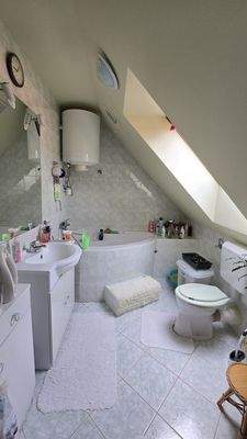 thumbnail_20250413_100605 (1).jpg