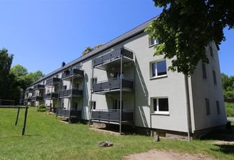 Vogtland - 3-Zimmer-Wohnung mit Balkon sucht ab sofort sale neue Mieter!