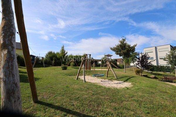 3435 Spielplatz 150 m entfernt
