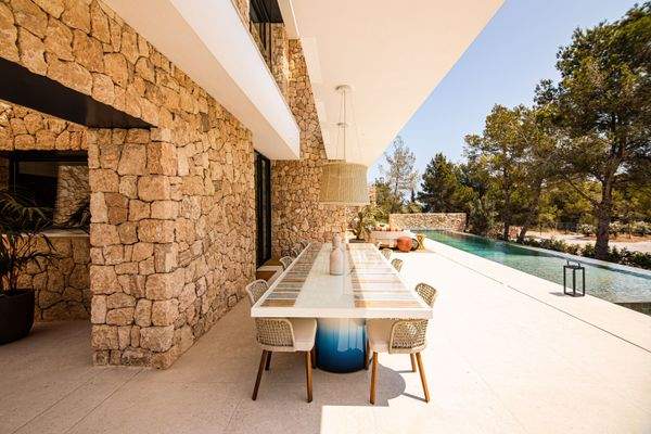 KPI1450- Villa en venta - Villa zu verkaufen - Villa for sale - Villa te koop - www.kensington-ibiza.com - Noelle Politiek