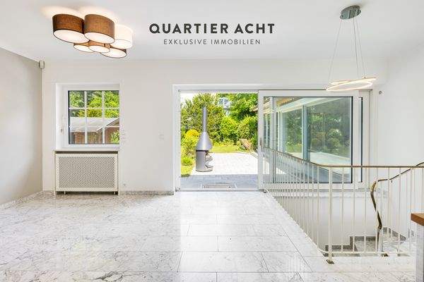 QVIII - LICHTDURCHFLUTETE RÄUME