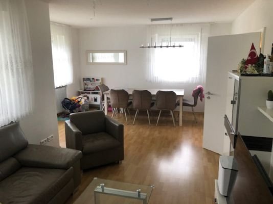 Wohn/Esszimmer