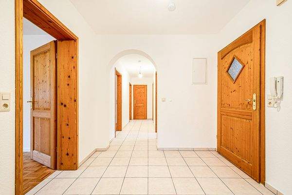 große 4-Zimmer-Wohnung