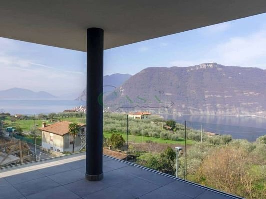 Luxuswohnung in Sale Marasino mit Blick auf den Lago d´Iseo