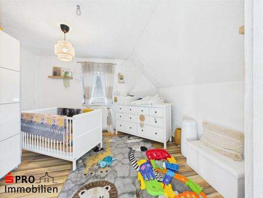 Kinderzimmer Dachgeschoss