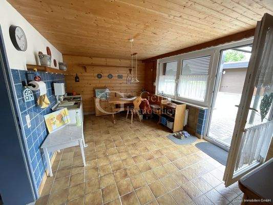 Keller mit Ausgang in den Garten