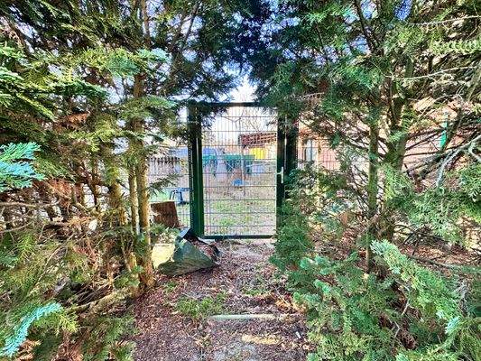 Durchgang zum Garten