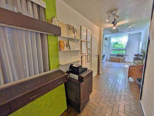 Hochparterre - Friseursalon