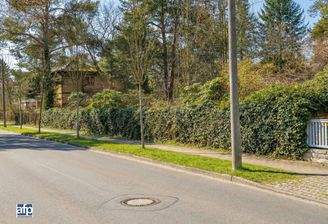 Straße mit Hausfassade - v3