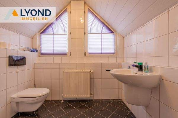 Badezimmer II OG