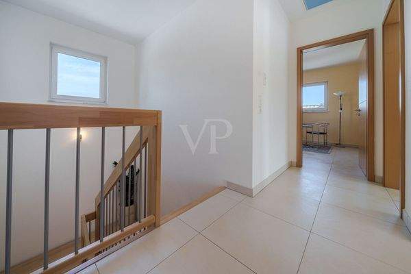 Lichtdurchfluteter Flur