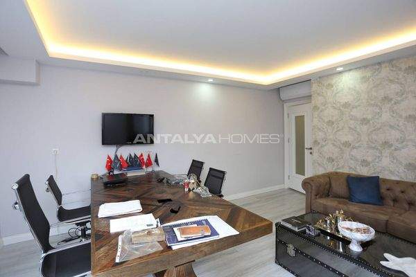 Apartment Near the Sea and Airport in Antalya Muratpasa