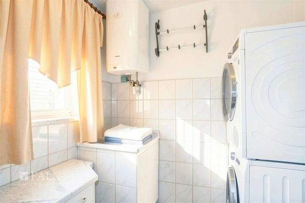 Whg. II Waschküche - (KI generiert)