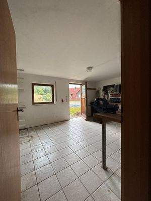 Kellerraum mit Tageslicht und separatem Hauseingang