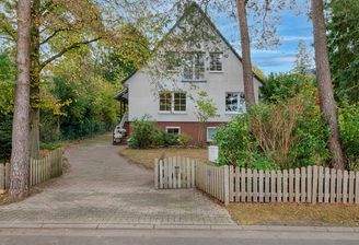 ALTES ERHALTEN UND IDEENREICH NEUES GESTALTEN