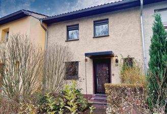 Frontseite des Hauses