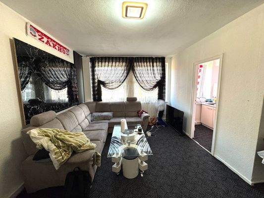 3. OG 1-Zimmer: Wohnzimmer 