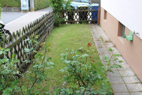 Vordergarten.JPG