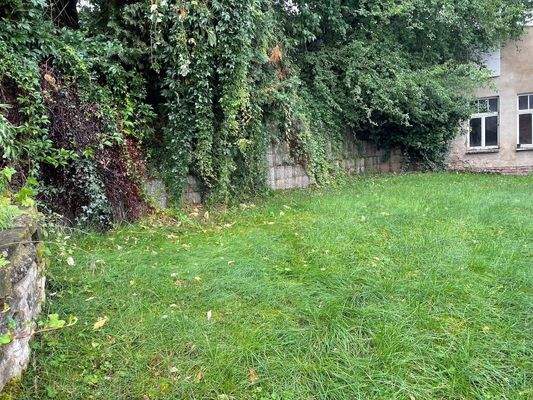 Grünfläche oberer Garten