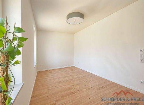 Vorschau- Zimmer klein leer