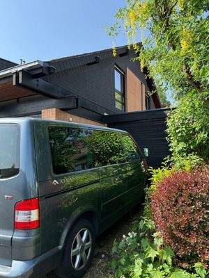 Stellplatz vor der Garage