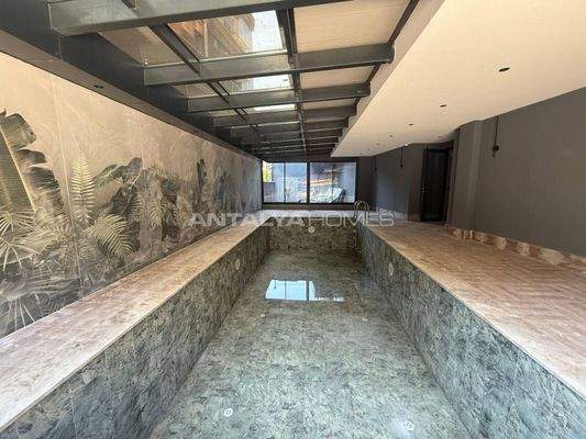 Sea-View Properties in a Complex near the Beach in Alanya