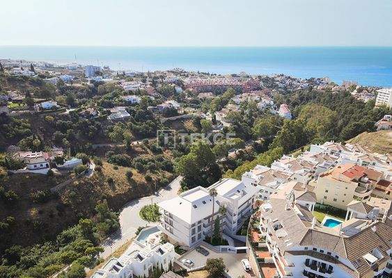 Spacious Apartments With Open-Plan Interiors in Fuengirola