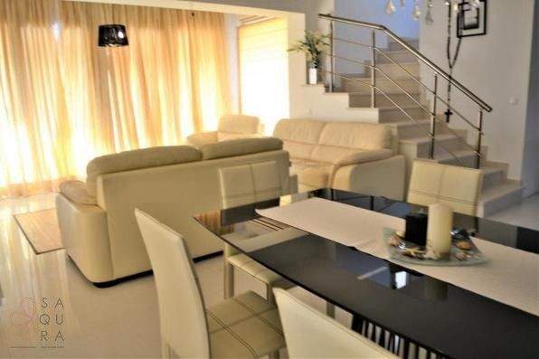 IMG-bc3d2c36f0a466d63a99b2a8726d7664-V