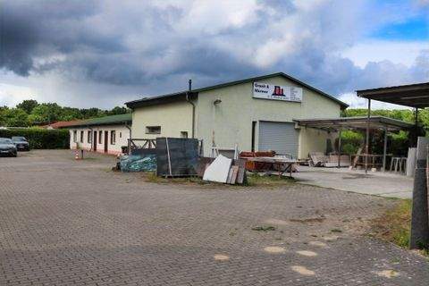 Bernau Halle, Bernau Hallenfläche