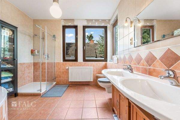 Badezimmer - Obergeschoss