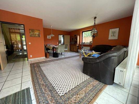 Wohn- und Esszimmer im EG