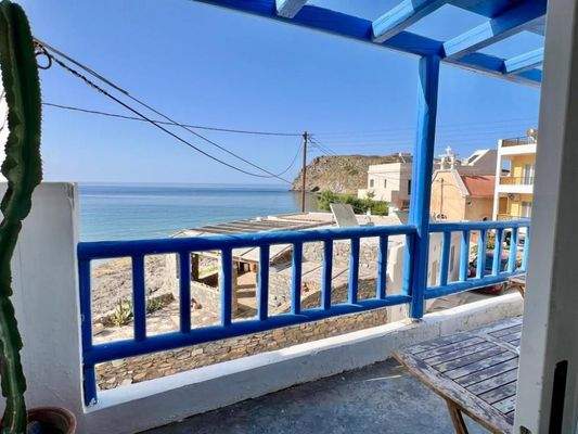 Kreta, Mochlos: Charmantes zweistöckiges Haus am Meer in Mochlos