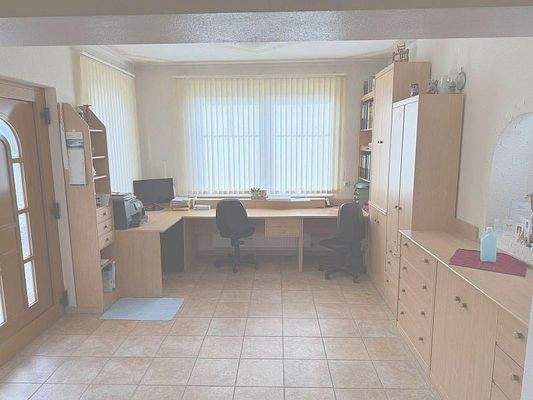 Eingang (Büro) EG.jpg