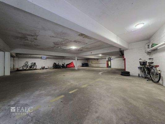 Tiefgaragenparkplatz